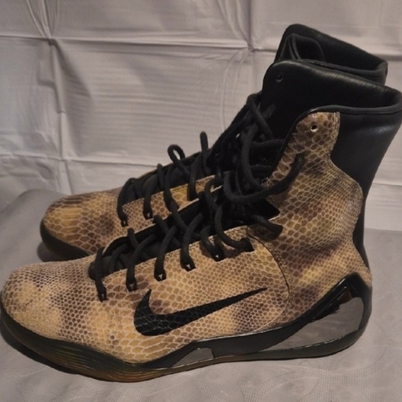 2014 Kobe Bryant EXT 9 snakeskin sneakers main image 5